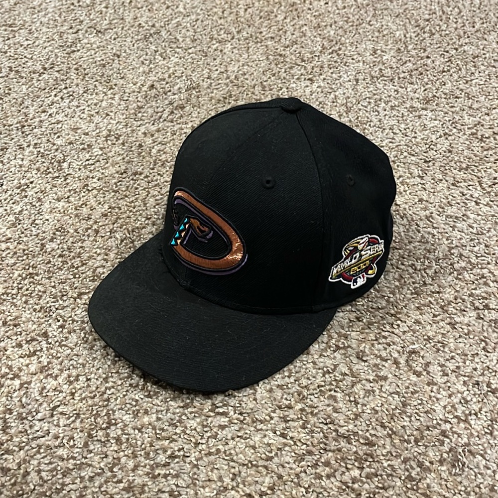 2001 Arizona Diamondbacks World Series Fitted Hat - Picture 1 of 4